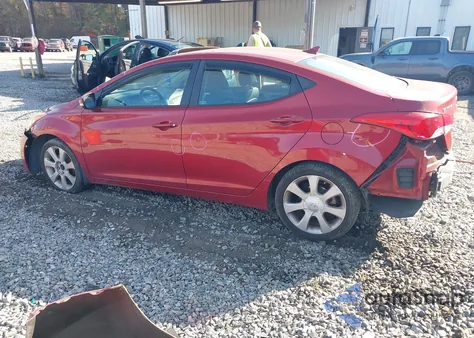 2013 Hyundai Elantra Limited z USA, uszkodzony, nr VIN KMHDH4AE9DU662634